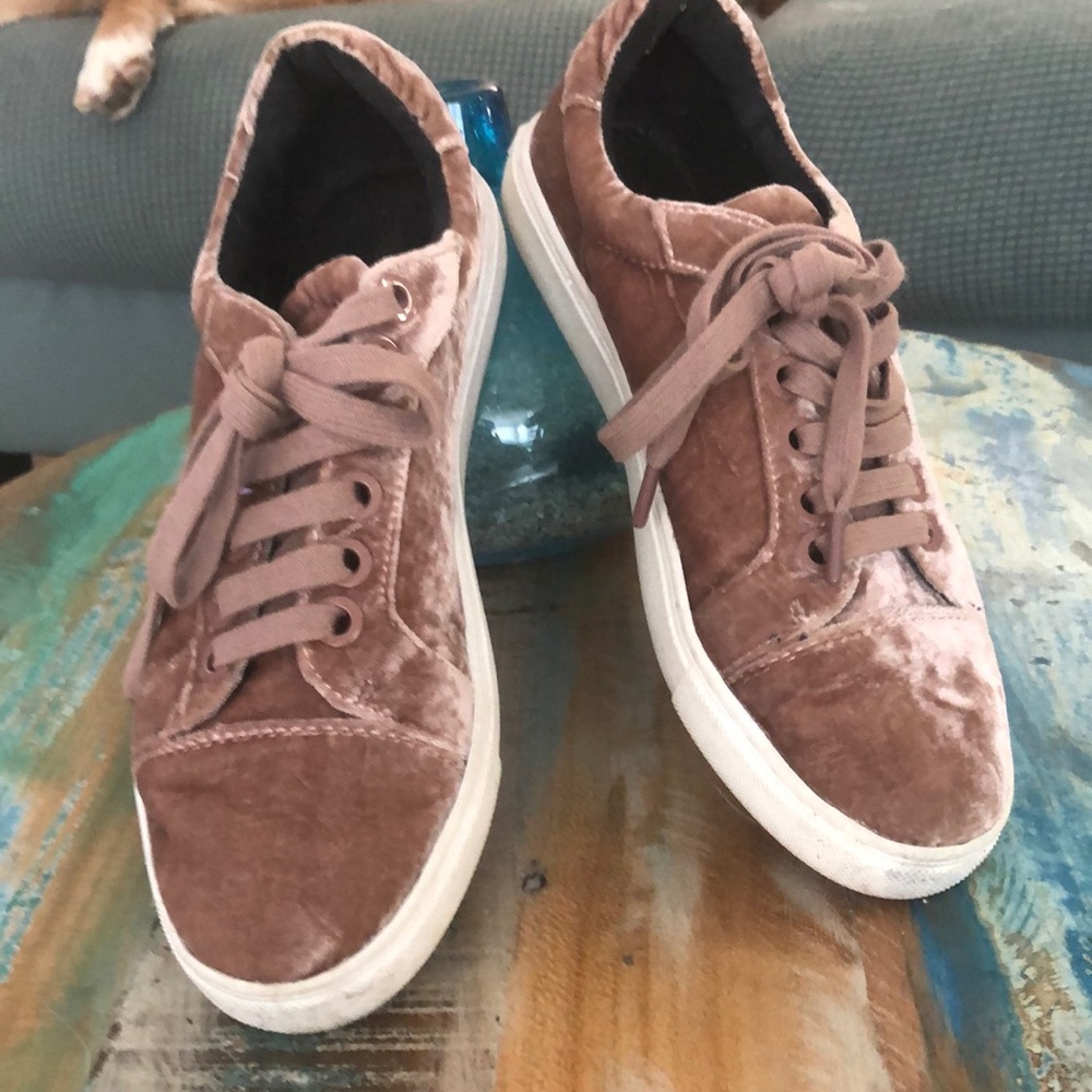 Rebeccaminkoff sneakers